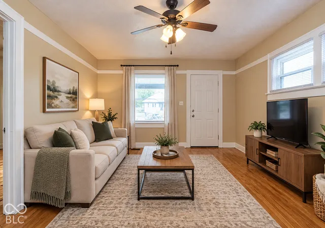 Photo 2 of Single family home for sale at 726 N Exeter Ave, Indianapolis, IN 46222 | MLS# 22120088 | Listing updated on 2026-10-06