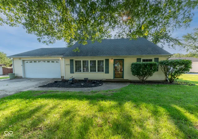 Single family home for sale at 12219 Tompkins Pl, Crown Point, IN 46307 | MLS# 22120089
