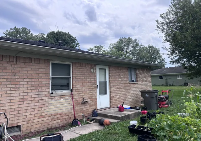Photo 4 of House for sale at 6135 E 13th Street, Indianapolis, IN 46219 | MLS# 22120091 | Listing updated on 2026-08-13