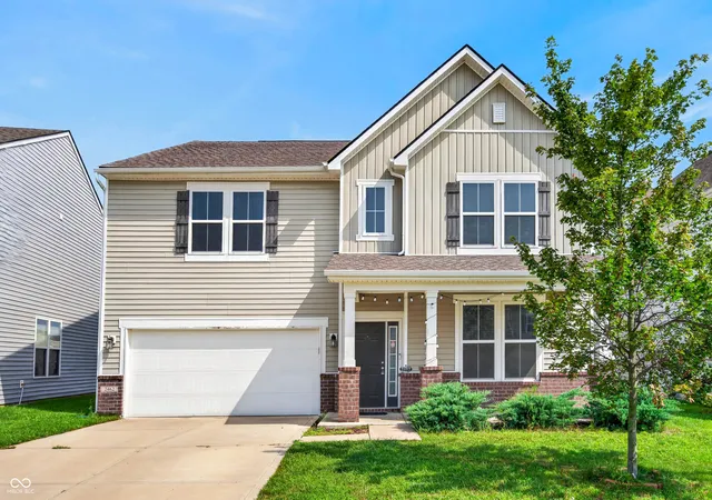 1st image of 2462 Creekland Dr, Columbus, IN 47201 | MLS# 22120092