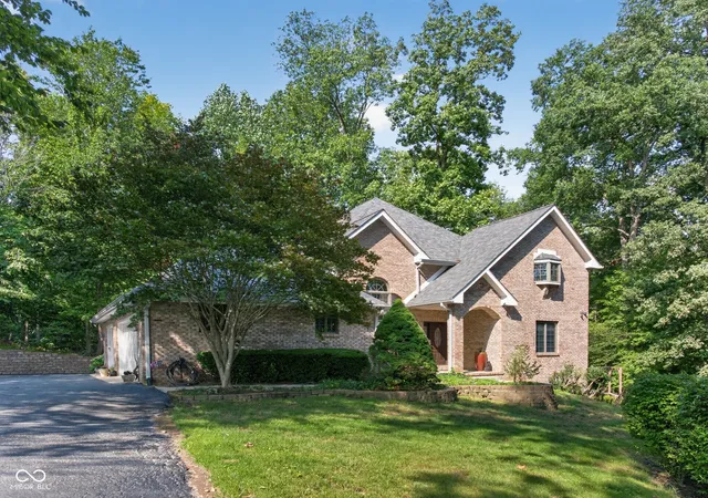 1st image of 1868 E Durham Dr, Martinsville, IN 46151 | MLS# 22120104