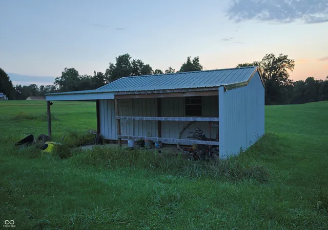 31st image of 1825 W Three Story Hill Rd, Morgantown, IN 46160 | MLS# 22120108