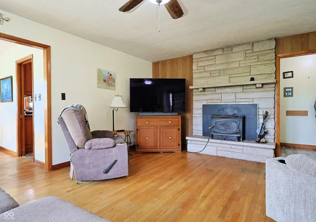 4th image of 1825 W Three Story Hill Rd, Morgantown, IN 46160 | MLS# 22120108