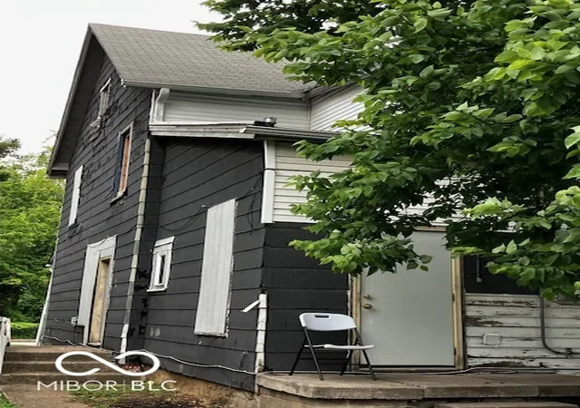 4th image of 2521 E 10Th St, Indianapolis, IN 46201 | MLS# 22120114