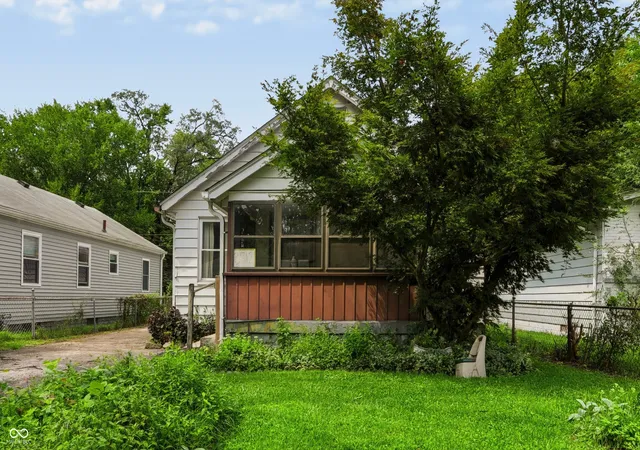 1st image of 3512 Brouse Ave, Indianapolis, IN 46218 | MLS# 22120127