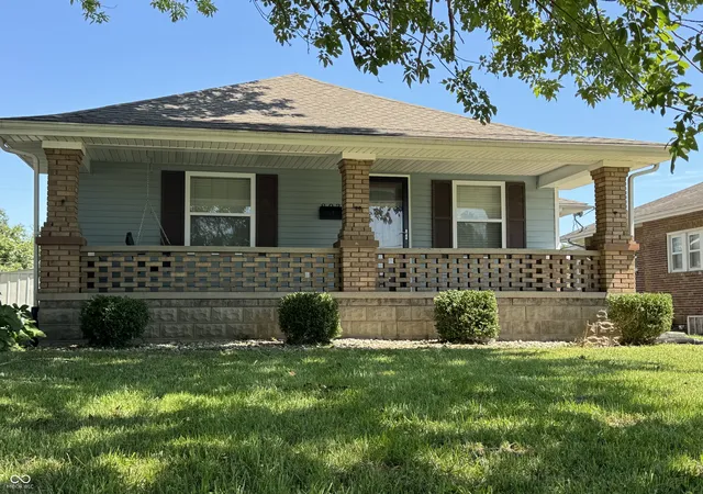 1st image of 803 S Walnut, Seymour, IN 47274 | MLS# 22120131