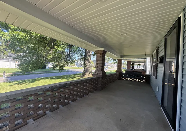 5th image of 803 S Walnut, Seymour, IN 47274 | MLS# 22120131
