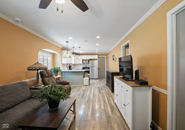 5th image of 2803 S Delaware St, Indianapolis, IN 46225 | MLS# 22120132