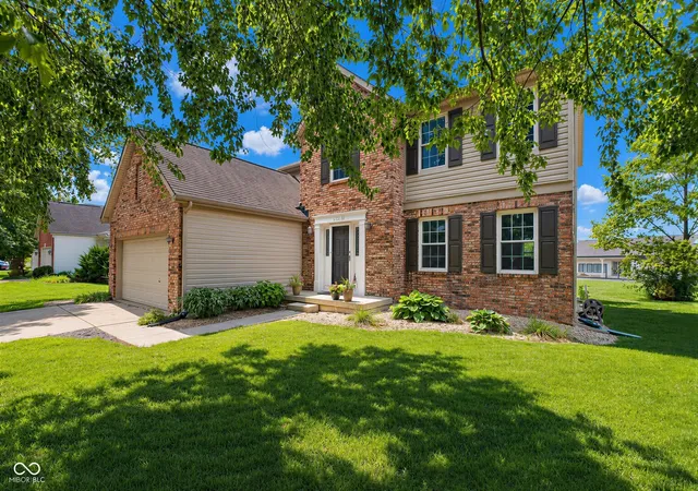 2nd image of 6538 Stafford Tr, Zionsville, IN 46077 | MLS# 22120149