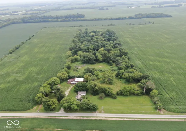 1st image of 387 S 500 E, Greenfield, IN 46140 | MLS# 22120154