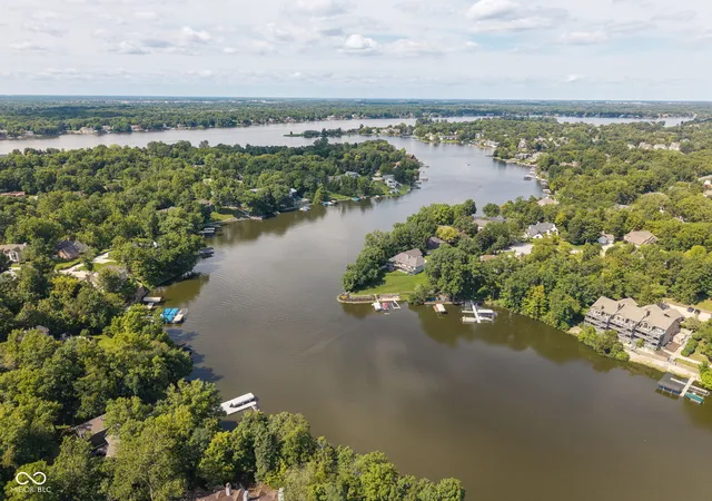 49th image of 8094 Shorewalk Dr, Indianapolis, IN 46236 | MLS# 22120156