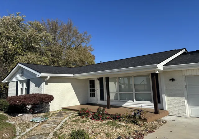 2nd image of 7261 S 250 E, Columbus, IN 47201 | MLS# 22120168