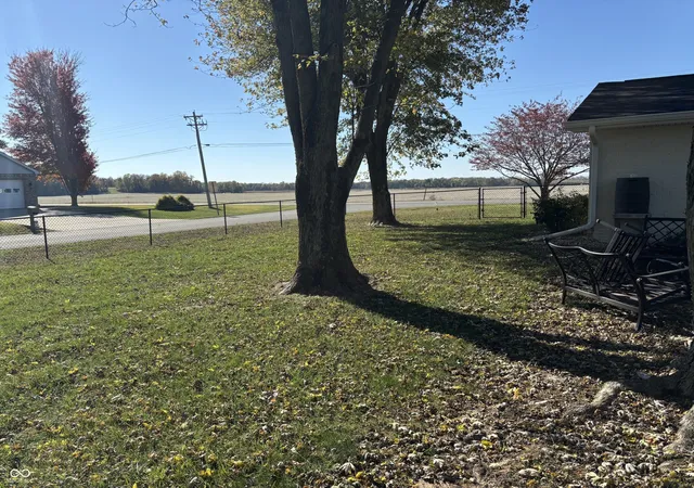 42nd image of 7261 S 250 E, Columbus, IN 47201 | MLS# 22120168