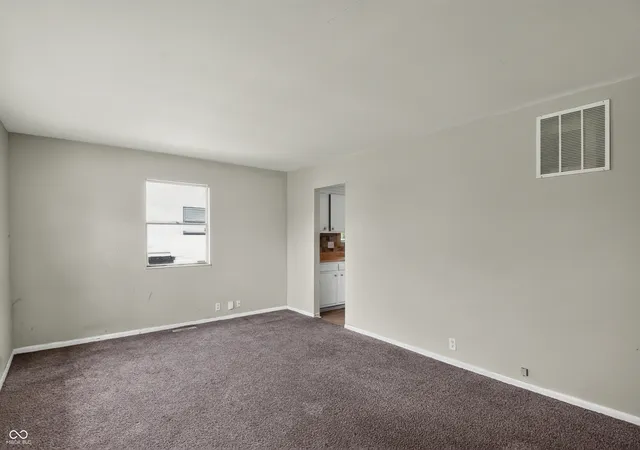 Photo 4 of Sale Pending at 2819 Sangster Ave, Indianapolis, IN 46218 | MLS# 22120201 | Listing updated on 2026-10-27