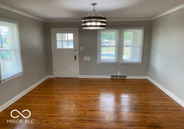 2nd image of 5164 Winthrop Ave, Indianapolis, IN 46205 | MLS# 22120202