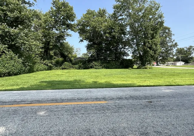 1st image of 4000 W Block 1st St, Freetown, IN 47235 | MLS# 22120204