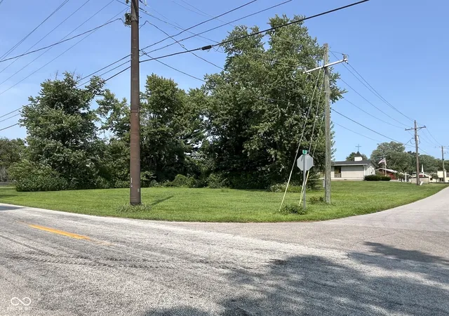 2nd image of 4000 W Block 1st St, Freetown, IN 47235 | MLS# 22120204