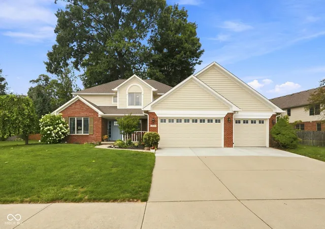 1st image of 3628 Paddock Rd, Plainfield, IN 46168 | MLS# 22120213