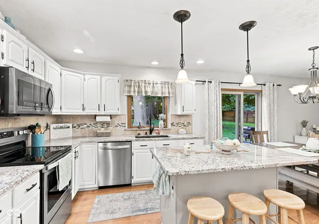 Photo 4 of Single family home for sale at 3628 Paddock Rd, Plainfield, IN 46168 | MLS# 22120213 | Listing updated on 2026-10-02