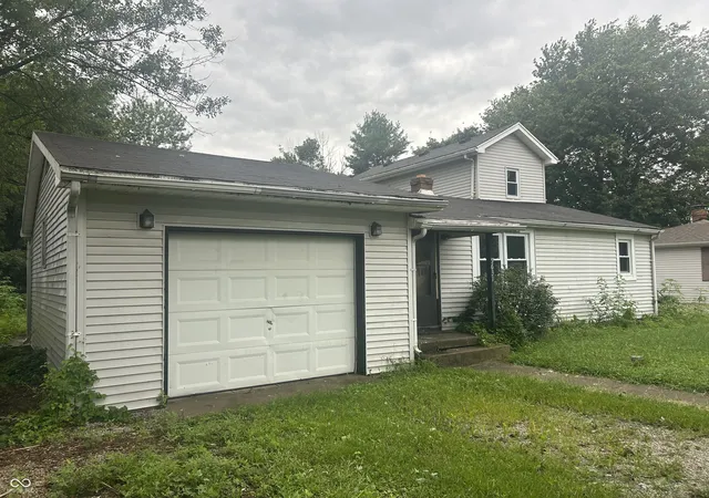 2nd image of 5631 N Clover West Dr, Fairland, IN 46126 | MLS# 22120216