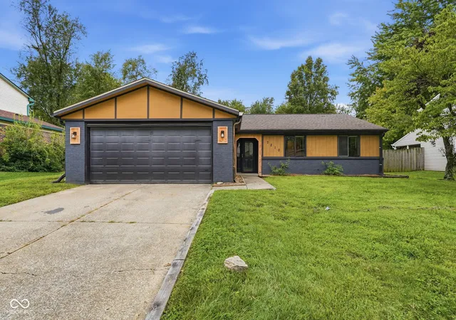 1st image of 7210 Chimney Rock Ct, Indianapolis, IN 46217 | MLS# 22120219