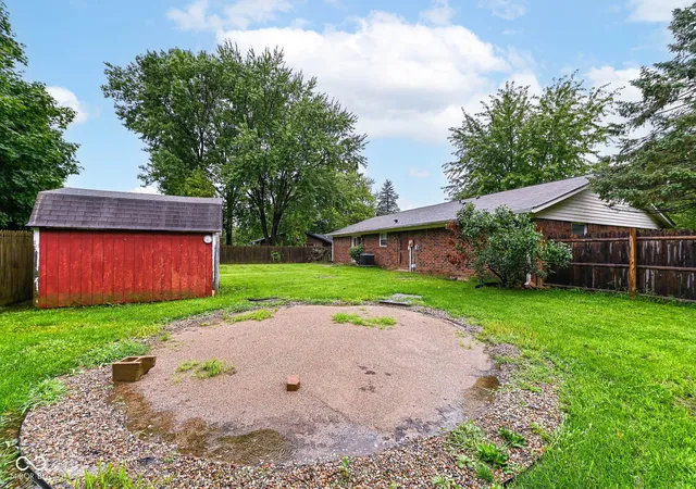 25th image of 327 Buffalo Dr, Indianapolis, IN 46217 | MLS# 22120220