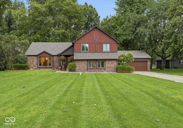 1st image of 2725 N Richard Dr, Shelbyville, IN 46176 | MLS# 22120226