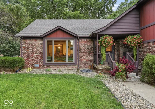 4th image of 2725 N Richard Dr, Shelbyville, IN 46176 | MLS# 22120226