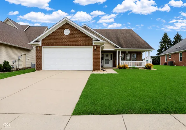 1st image of 4317 W Summerhaven Dr, New Palestine, IN 46163 | MLS# 22120232
