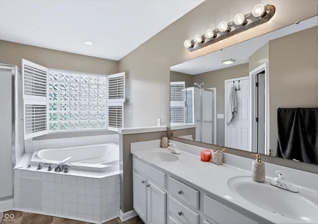 20th image of 4317 W Summerhaven Dr, New Palestine, IN 46163 | MLS# 22120232