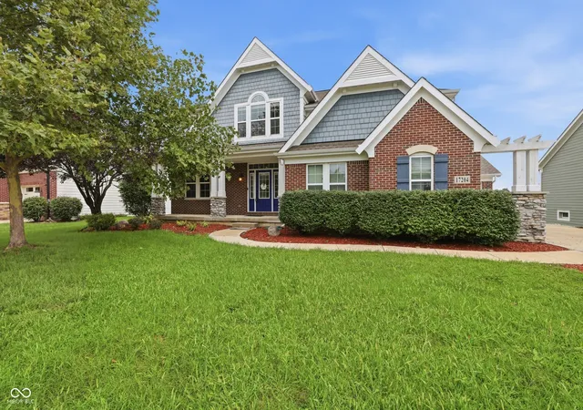 2nd image of 17204 Bluestone, Noblesville, IN 46062 | MLS# 22120234