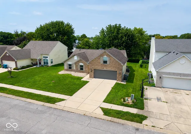 5th image of 8314 Alcona Dr, Indianapolis, IN 46237 | MLS# 22120255