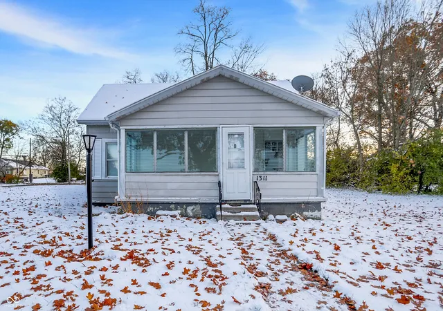 1st image of 1311 E Butler St, Muncie, IN 47303 | MLS# 22120260