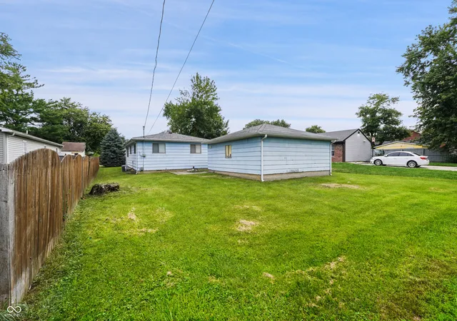 10th image of 1131 E Sixth St, Greenfield, IN 46140 | MLS# 22120275