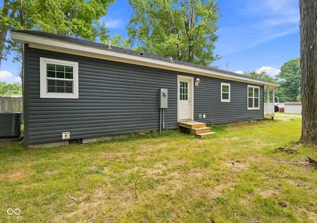 27th image of 160 Skylark Pl, Cloverdale, IN 46120 | MLS# 22120282