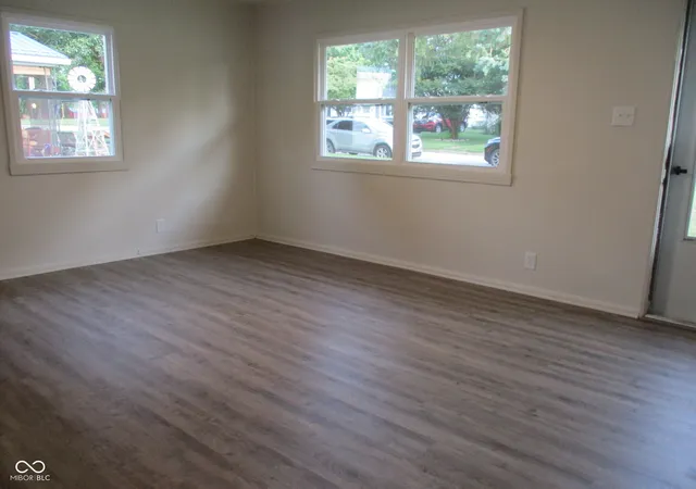 2nd image of 1802 Eastwood Dr, Crawfordsville, IN 47933 | MLS# 22120284