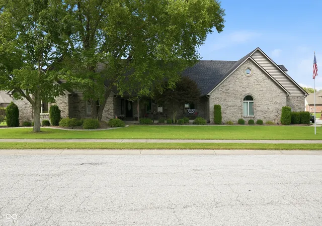 1st image of 702 Peach Tree Ln, Danville, IN 46122 | MLS# 22120285