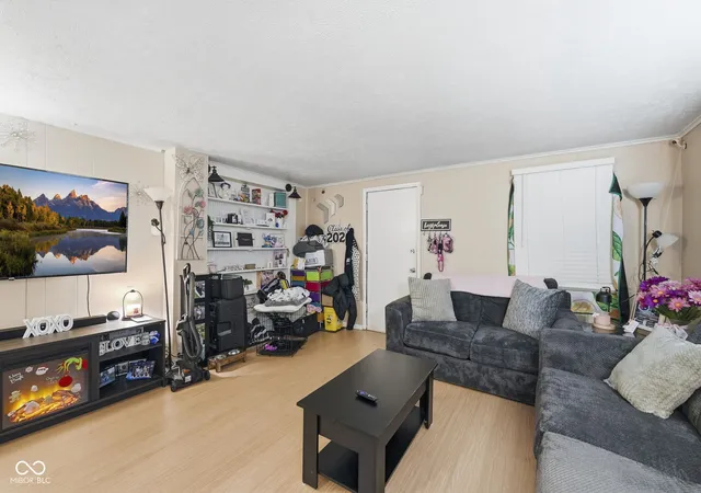 3rd image of 2122 Napoleon St, Indianapolis, IN 46203 | MLS# 22120293