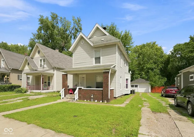 Photo 4 of Sale Pending at 101 N Riley Ave, Indianapolis, IN 46201 | MLS# 22120294 | Listing updated on 2026-10-01