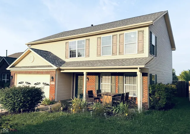 Photo 2 of Single family home for sale at 15340 Atkinson Dr, Noblesville, IN 46060 | MLS# 22120295 | Listing updated on 2026-09-30
