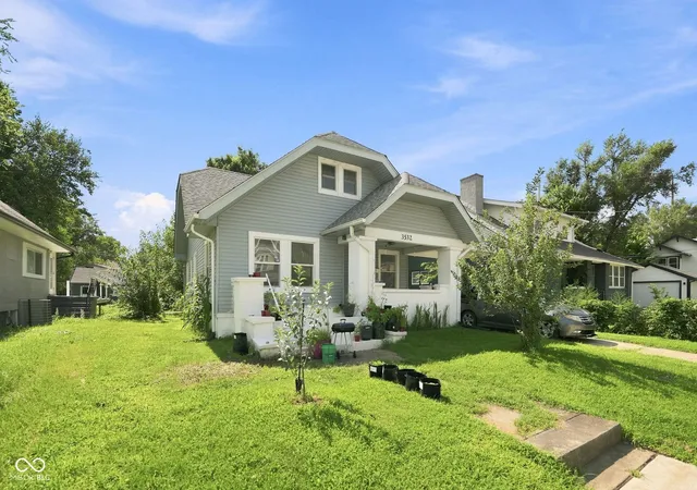 3rd image of 3532 Evergreen Ave, Indianapolis, IN 46205 | MLS# 22120296