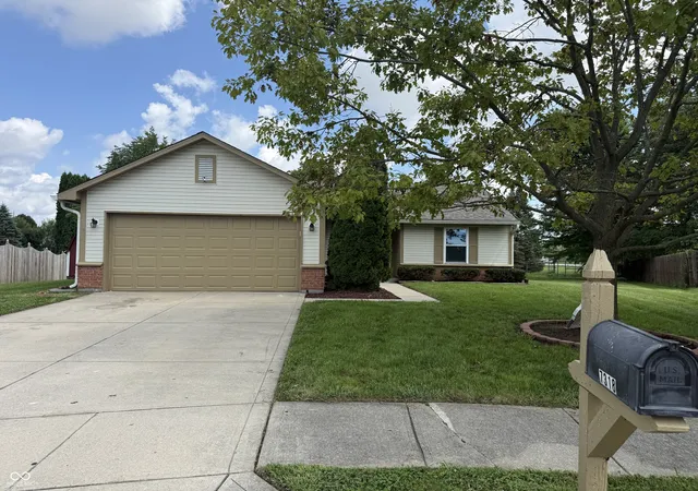 1st image of 7318 Thornmill Ct, Avon, IN 46123 | MLS# 22120304
