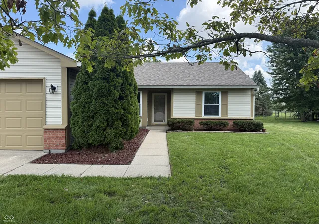 2nd image of 7318 Thornmill Ct, Avon, IN 46123 | MLS# 22120304