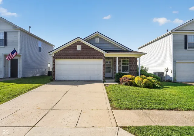Photo 1 of Sale Pending at 11311 Cuyahoga Dr, Indianapolis, IN 46235 | MLS# 22120306 | Listing updated on 2026-09-12
