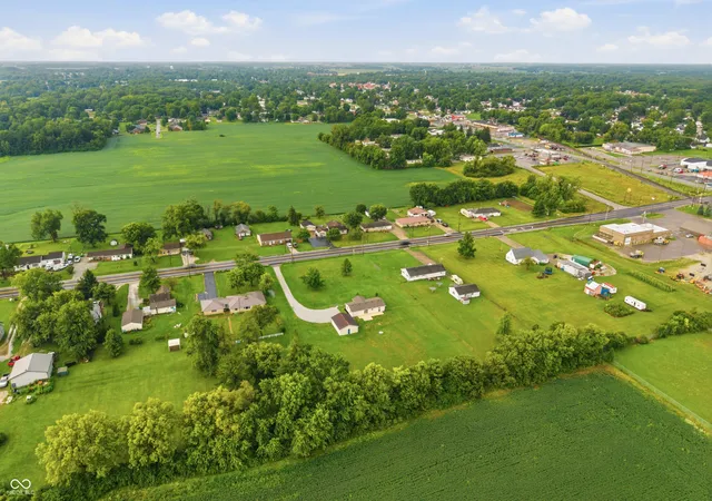 40th image of 220 E State Road 28, Alexandria, IN 46001 | MLS# 22120328