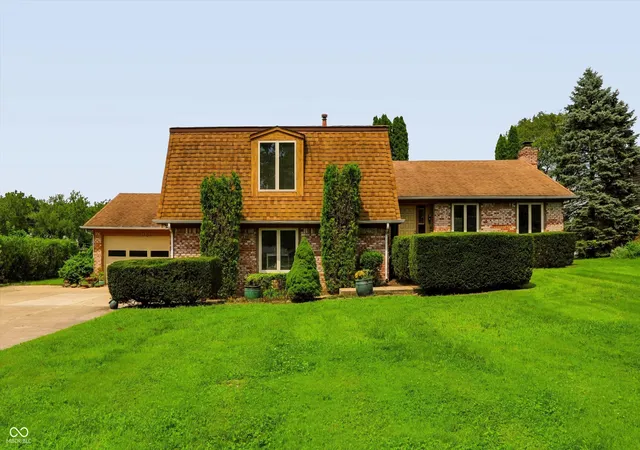 1st image of 3016 E 52nd, Indianapolis, IN 46205 | MLS# 22120332