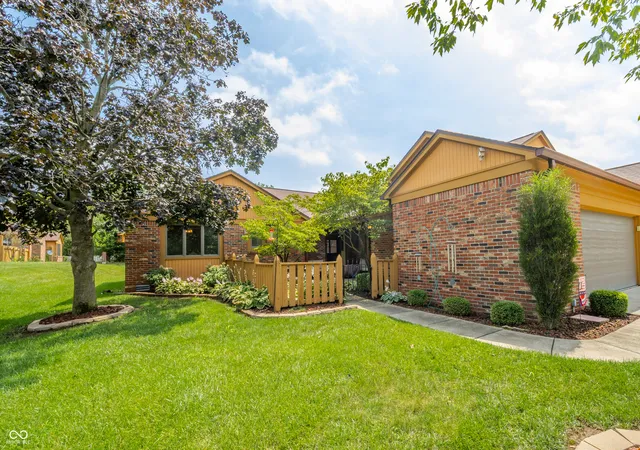 5th image of 136 College Pkwy, Anderson, IN 46012 | MLS# 22120334