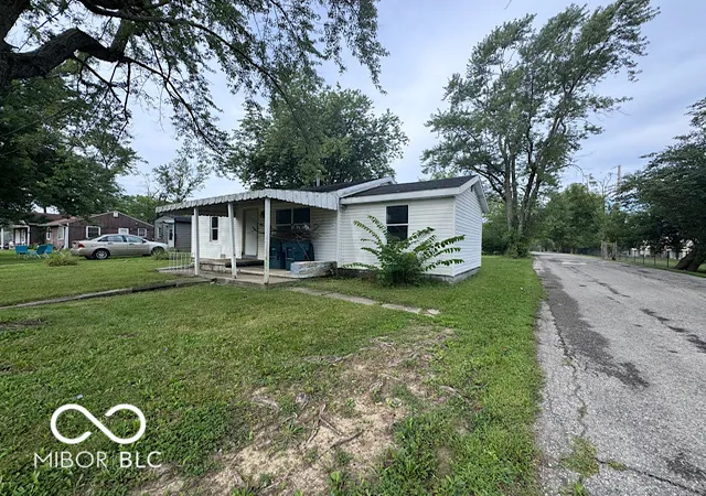 2nd image of 2413 N Turner St, Muncie, IN 47303 | MLS# 22120341