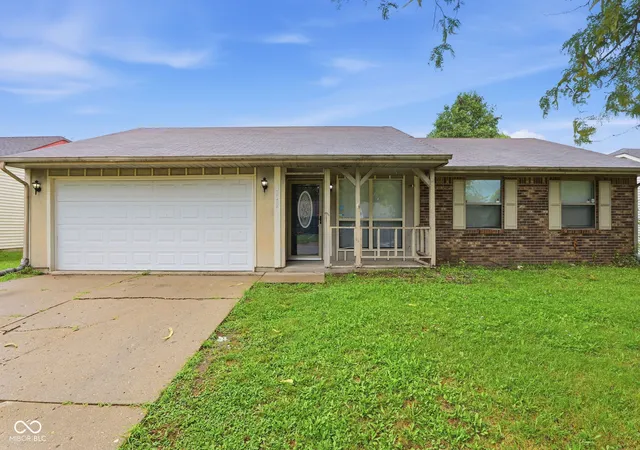 1st image of 3242 Pawnee Dr, Indianapolis, IN 46235 | MLS# 22120360