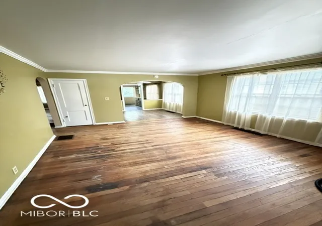 2nd image of 4628 Evanston Ave, Indianapolis, IN 46205 | MLS# 22120361